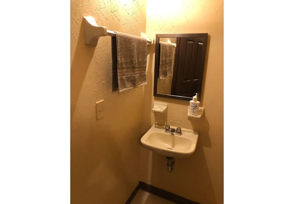 Photo of Bathroom in Zitacuaro