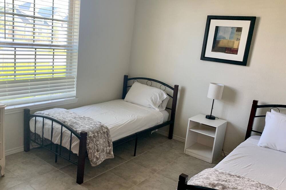 Photo of Bedroom in La Marque