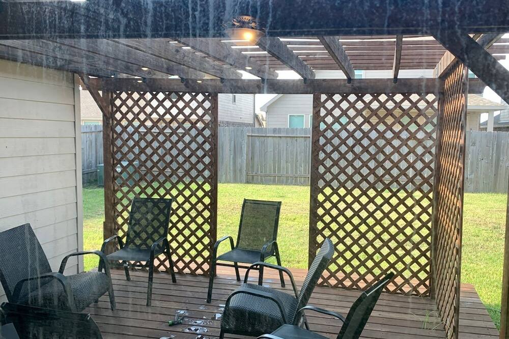 Photo of Patio Balcony in La Marque