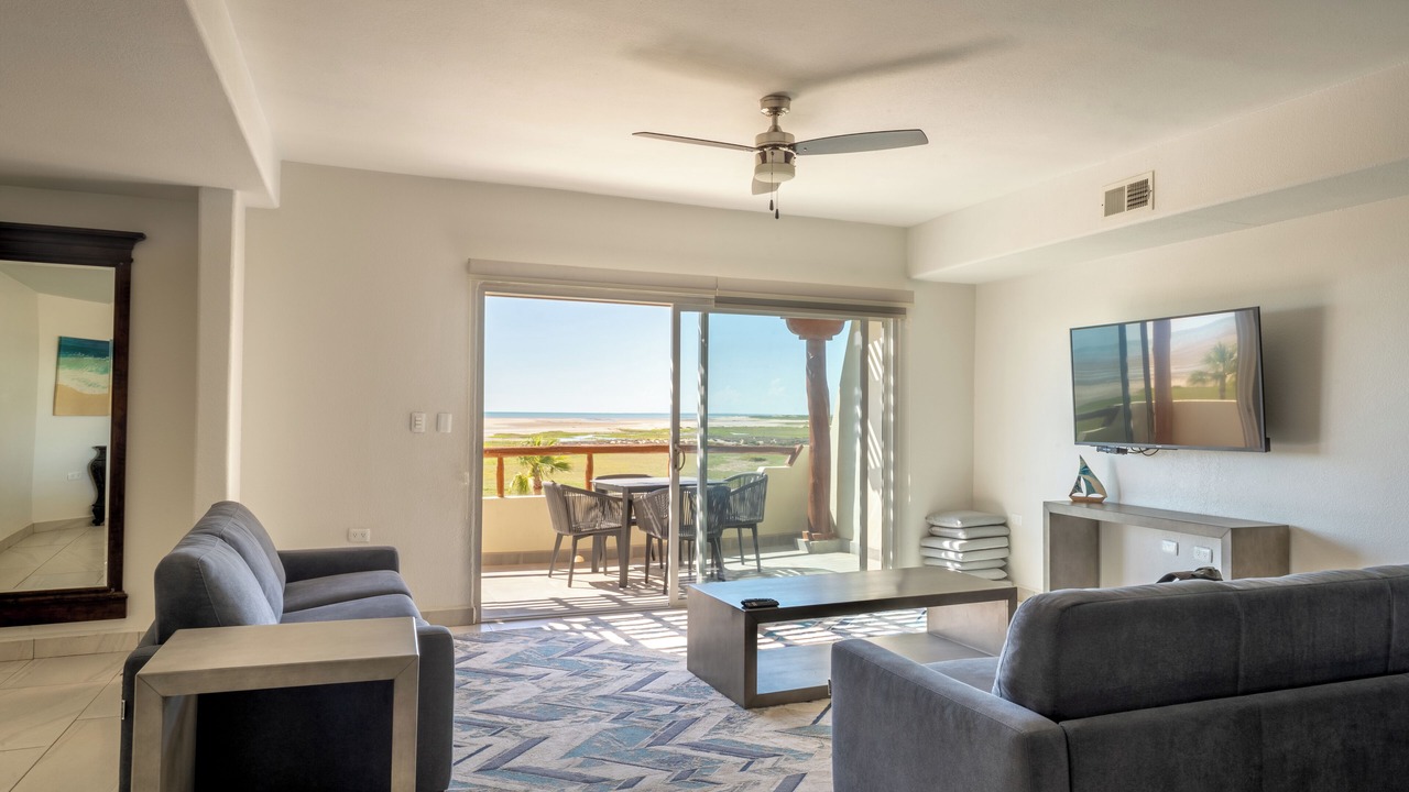 Photo of Patio Balcony in Laguna Shores