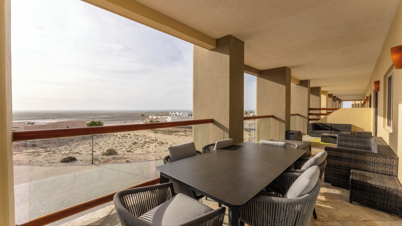 Photo of Patio Balcony in Laguna Shores