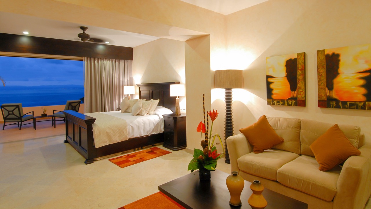 Photo of Bedroom in South Shore Hotel Area