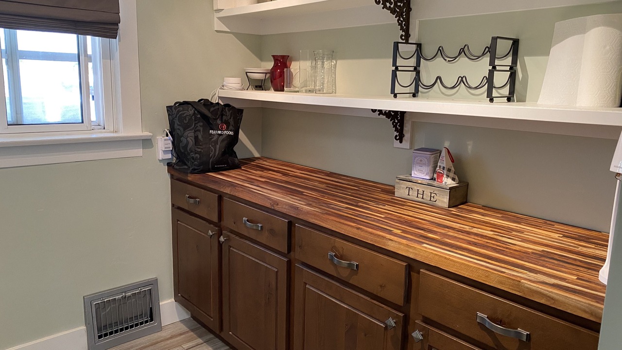 Photo of Kitchen in East Central