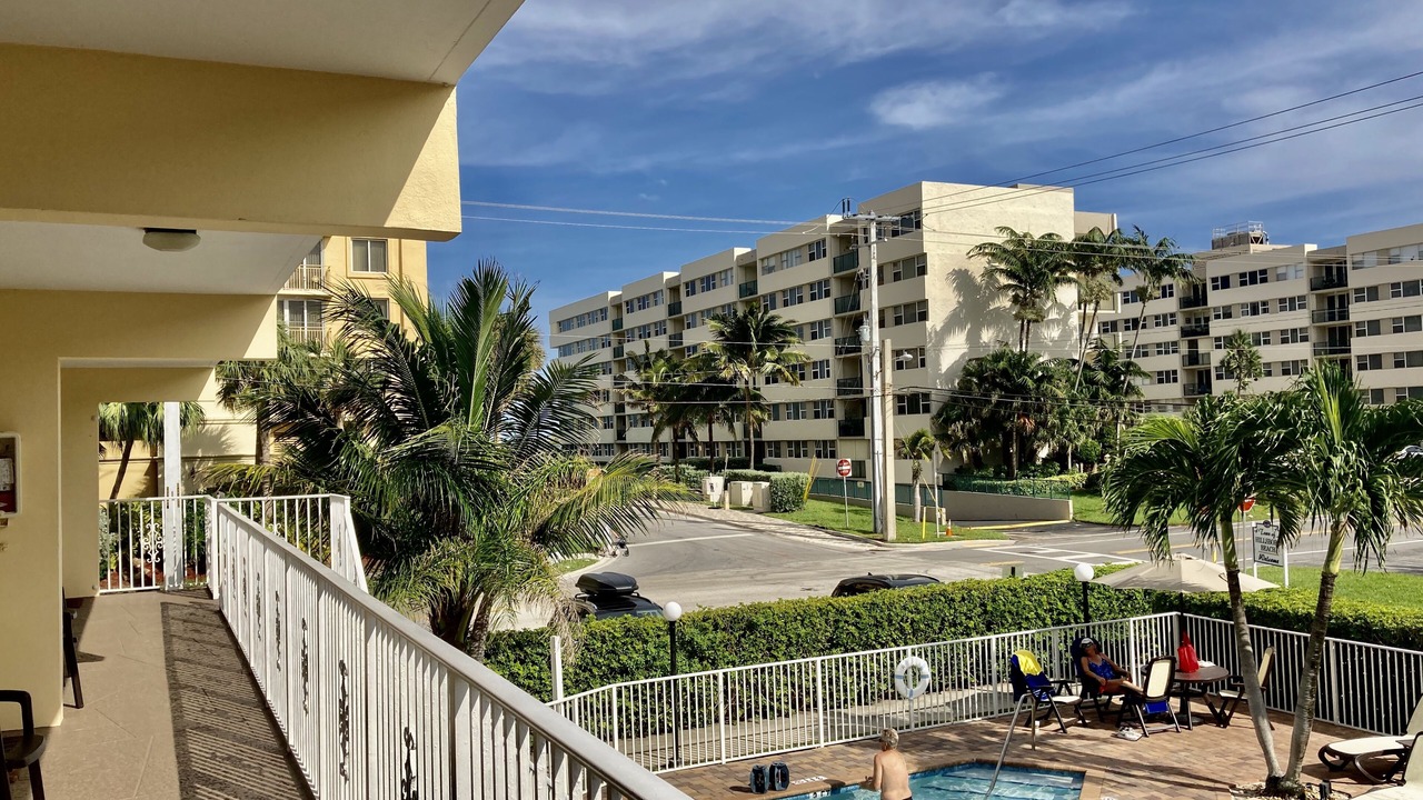 Photo of Outdoor in Hillsboro Beach