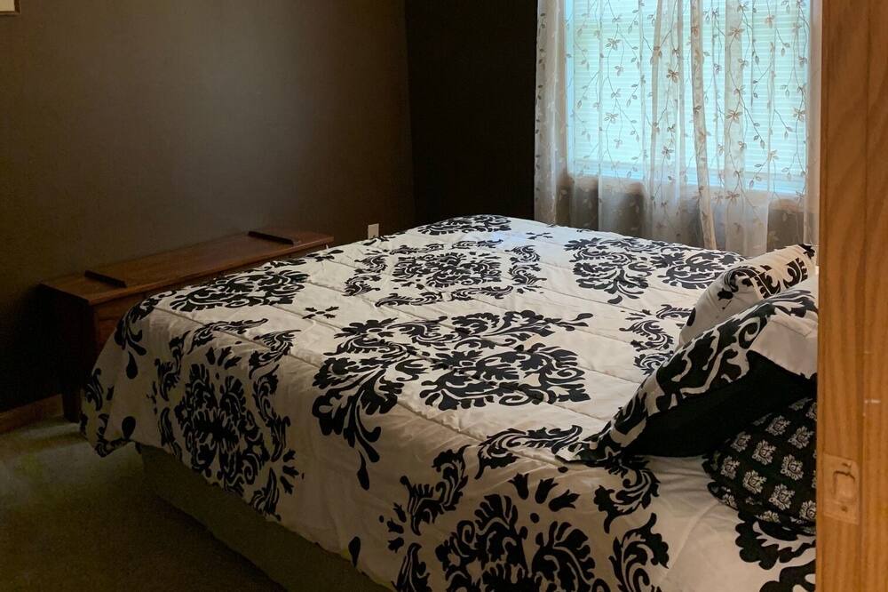 Photo of Bedroom in Celina
