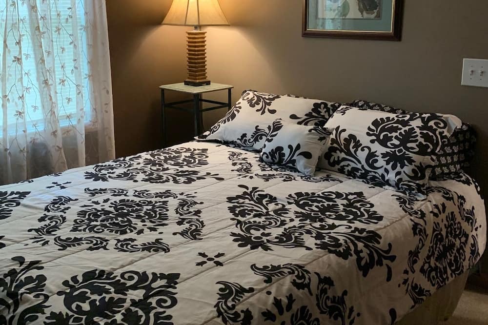 Photo of Bedroom in Celina
