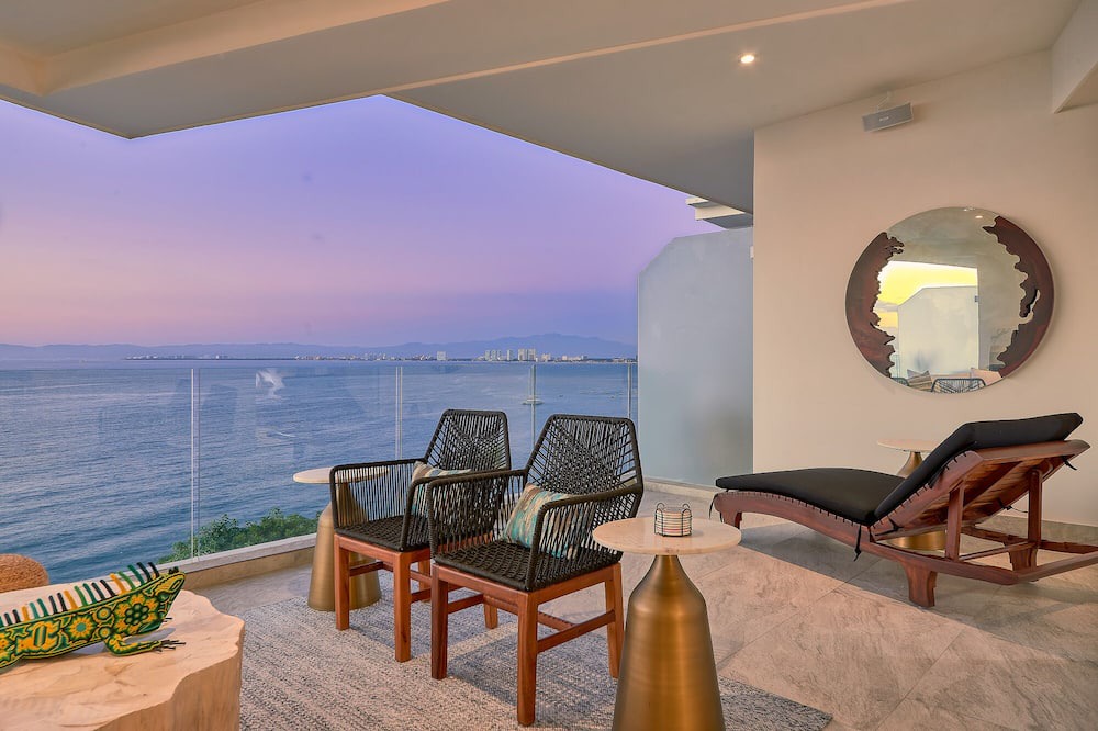 Photo of Patio Balcony in Conchas Chinas