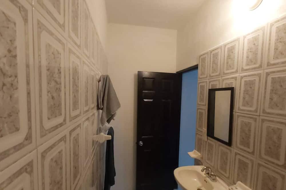 Photo of Bathroom in Lazaro Cardenas