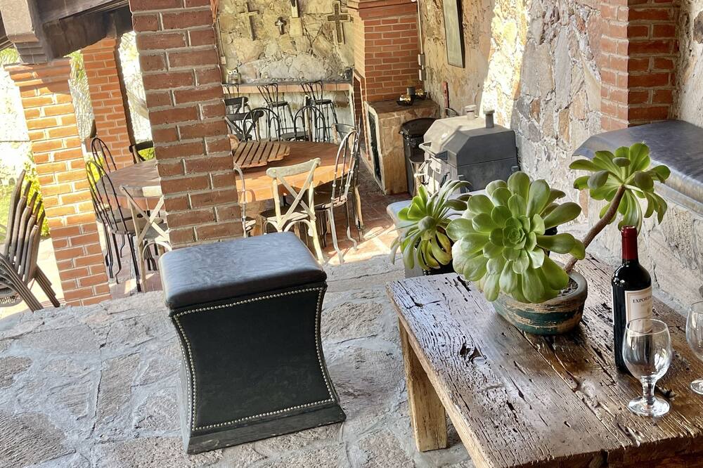Photo of Patio Balcony in La Magdalena