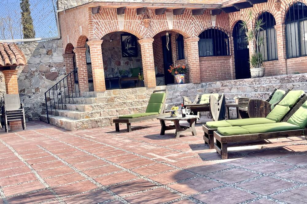 Photo of Patio Balcony in La Magdalena