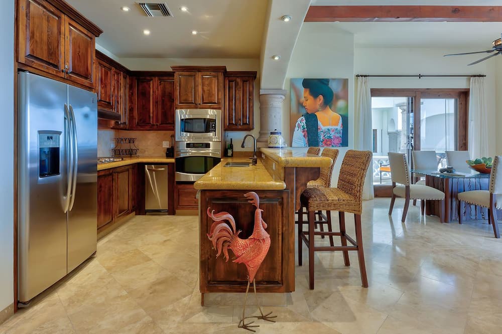 Photo of Kitchen in Buzzards