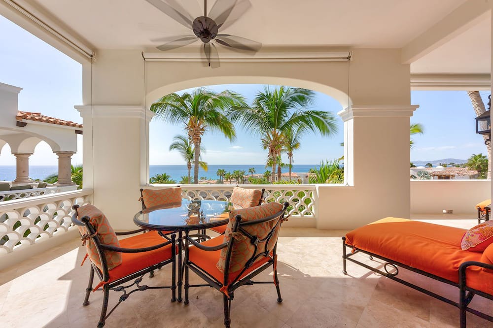 Photo of Patio Balcony in Buzzards