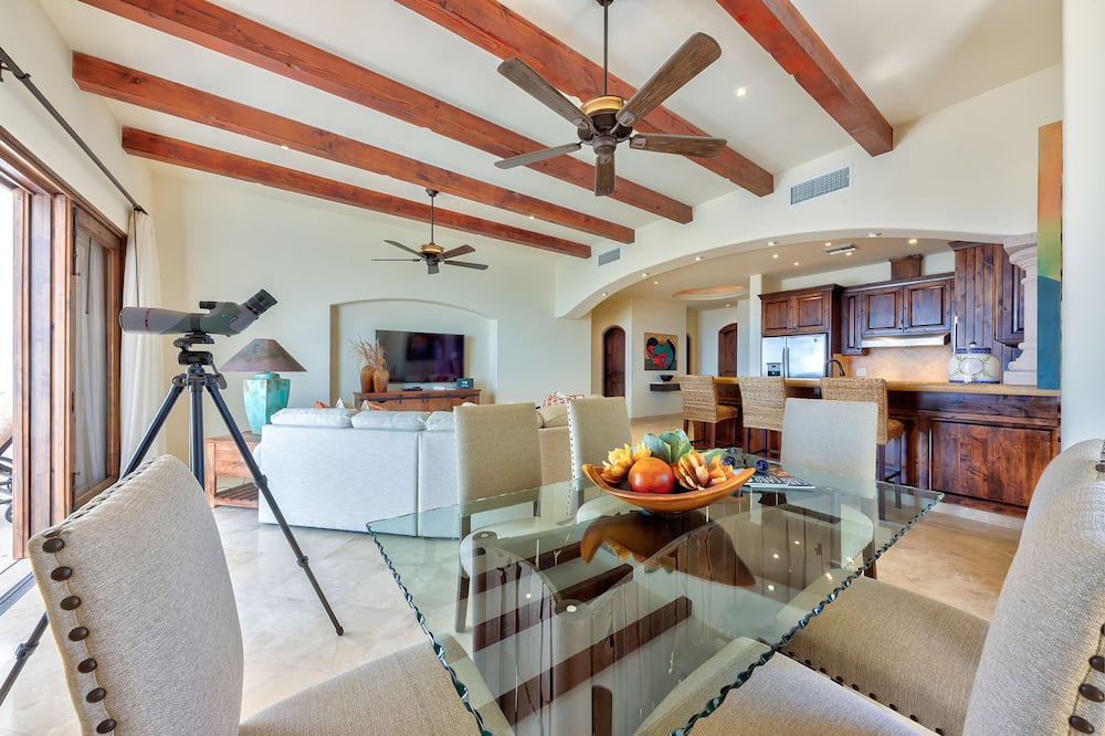 Photo of Livingroom in Buzzards
