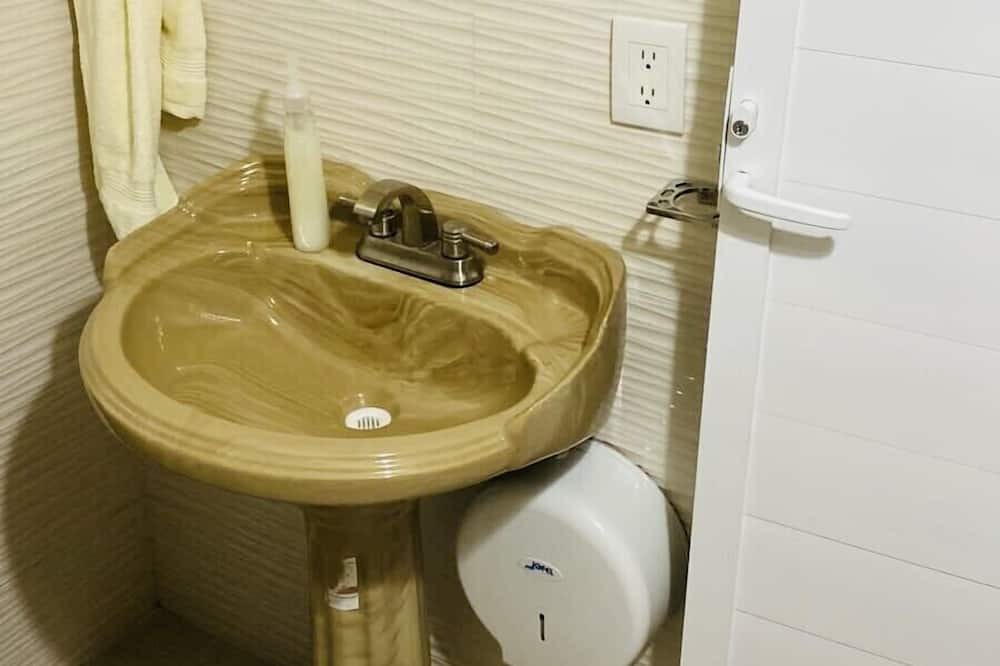 Photo of Bathroom in Tequila
