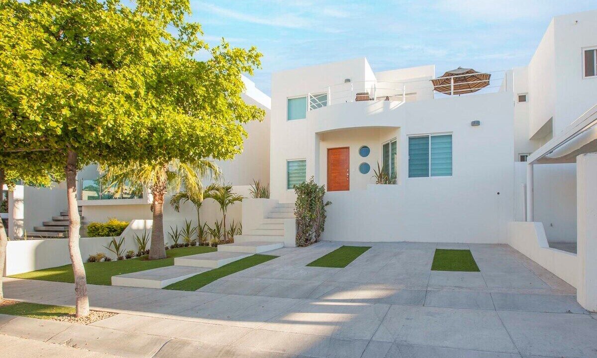 Photo of Outdoor in Colina del Sol