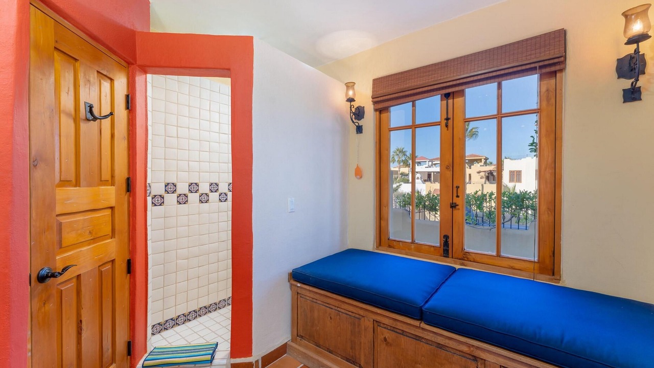 Photo of Bathroom in Nopolo