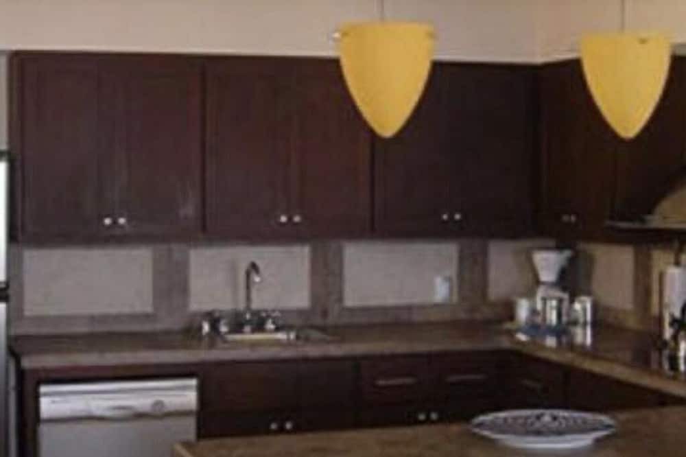 Photo of Kitchen in Paraiso Escondido