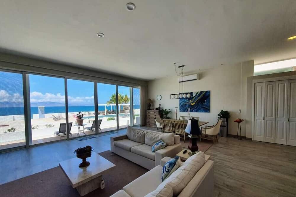 Photo of Livingroom in La Ventana