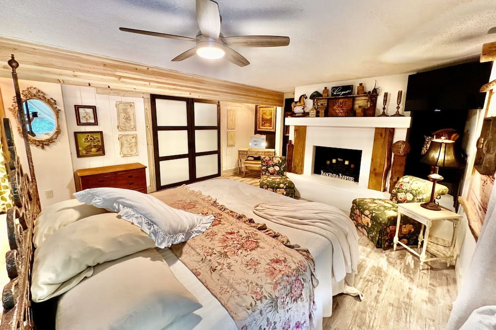 Photo of Bedroom in Gerton