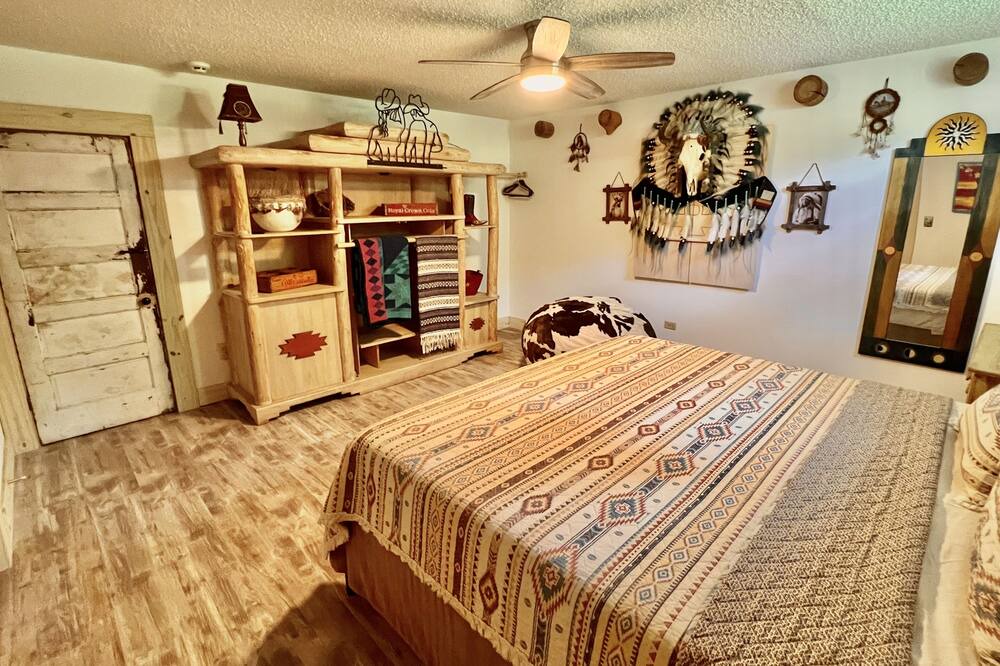 Photo of Bedroom in Gerton