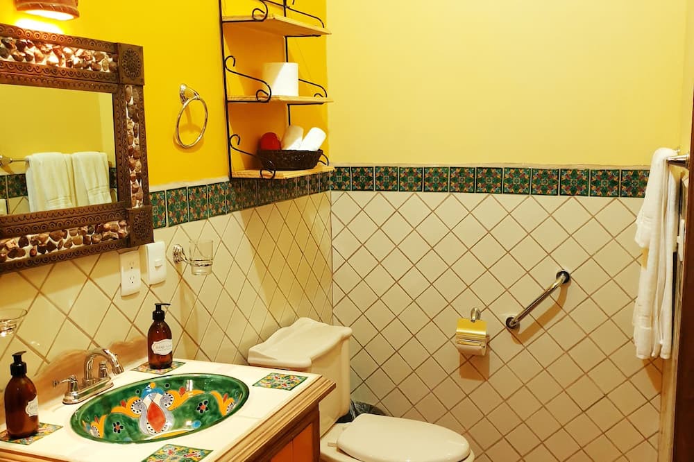 Photo of Bathroom in Chapala Centro