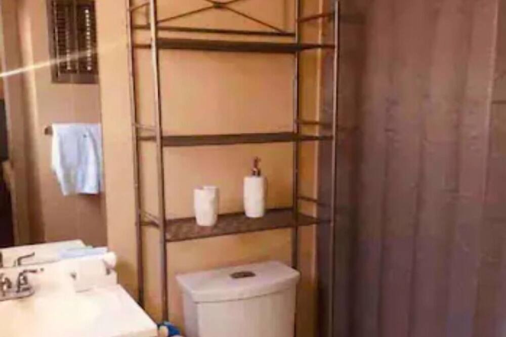 Photo of Bathroom in Midtown