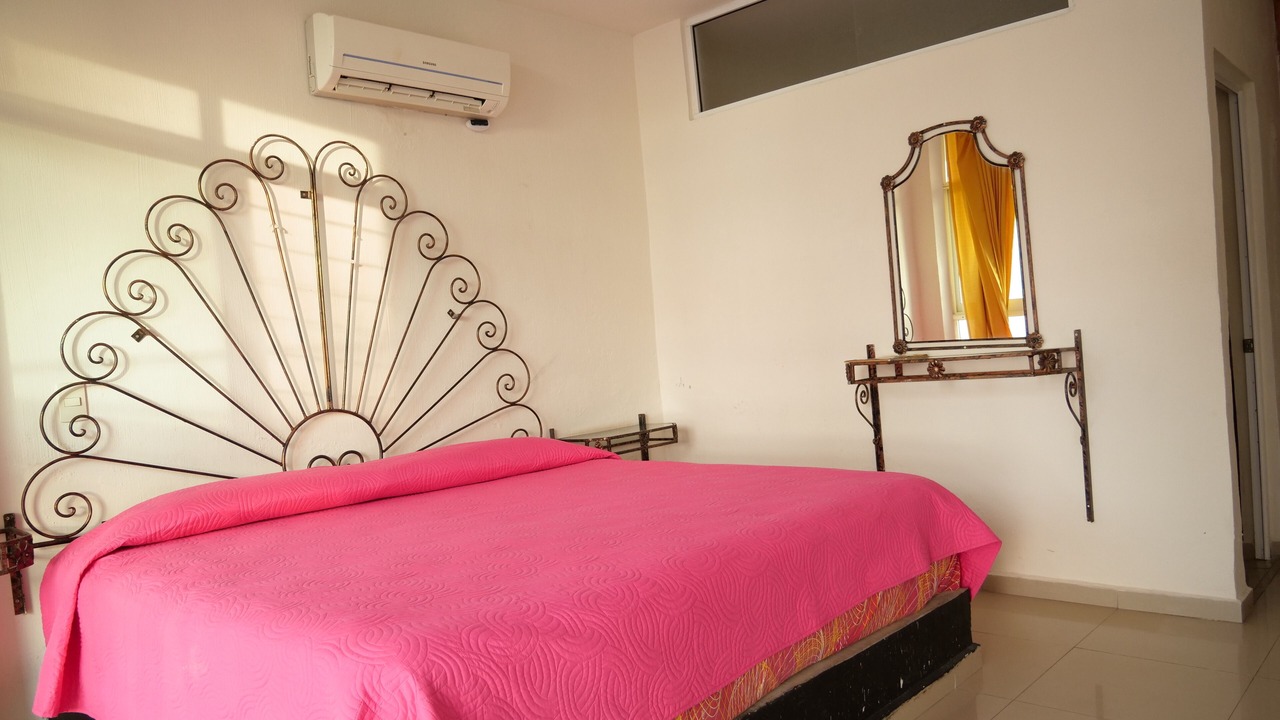 Photo of Bedroom in Santa Cruz