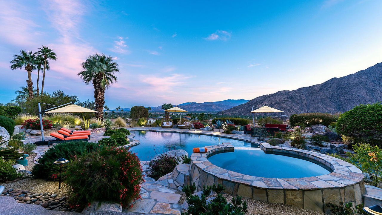 Photo of Outdoor in Little Tuscany
