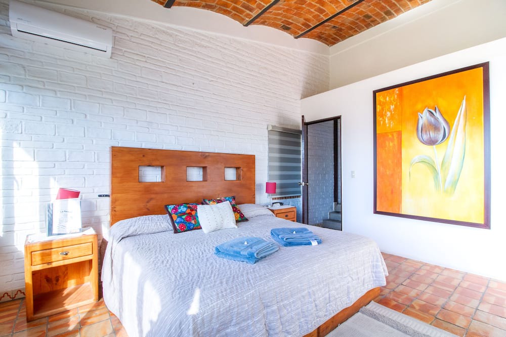 Photo of Bedroom in San Antonio Tlayacapan