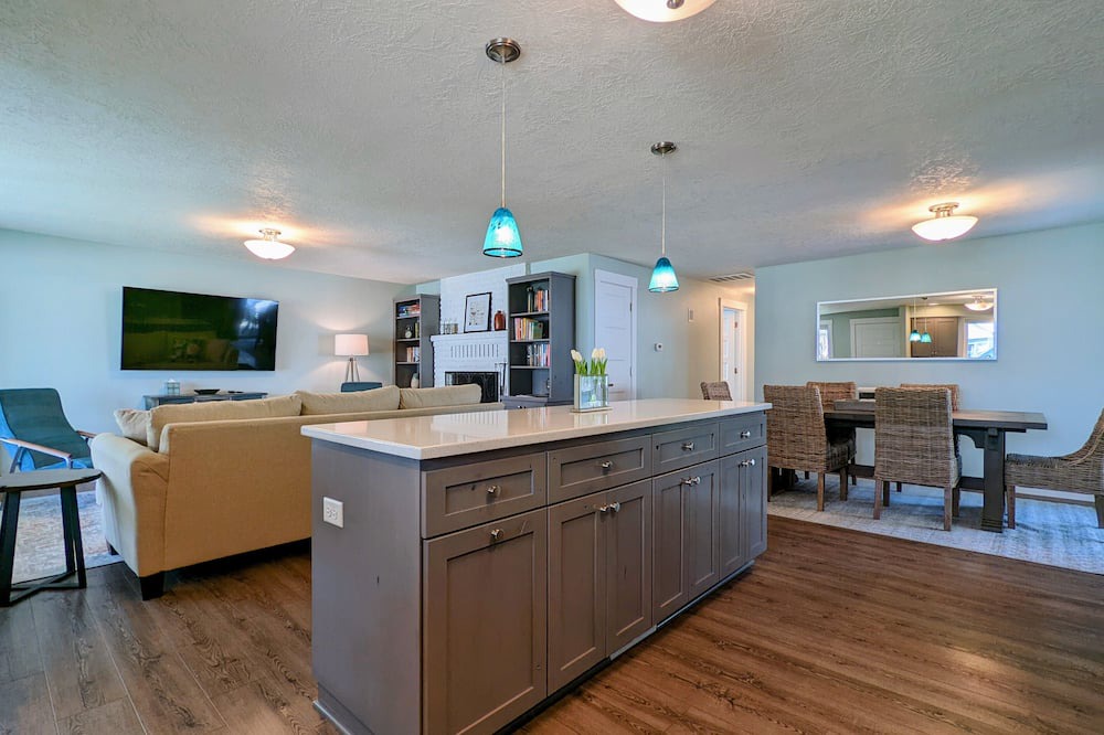Photo of Kitchen in McMinnville