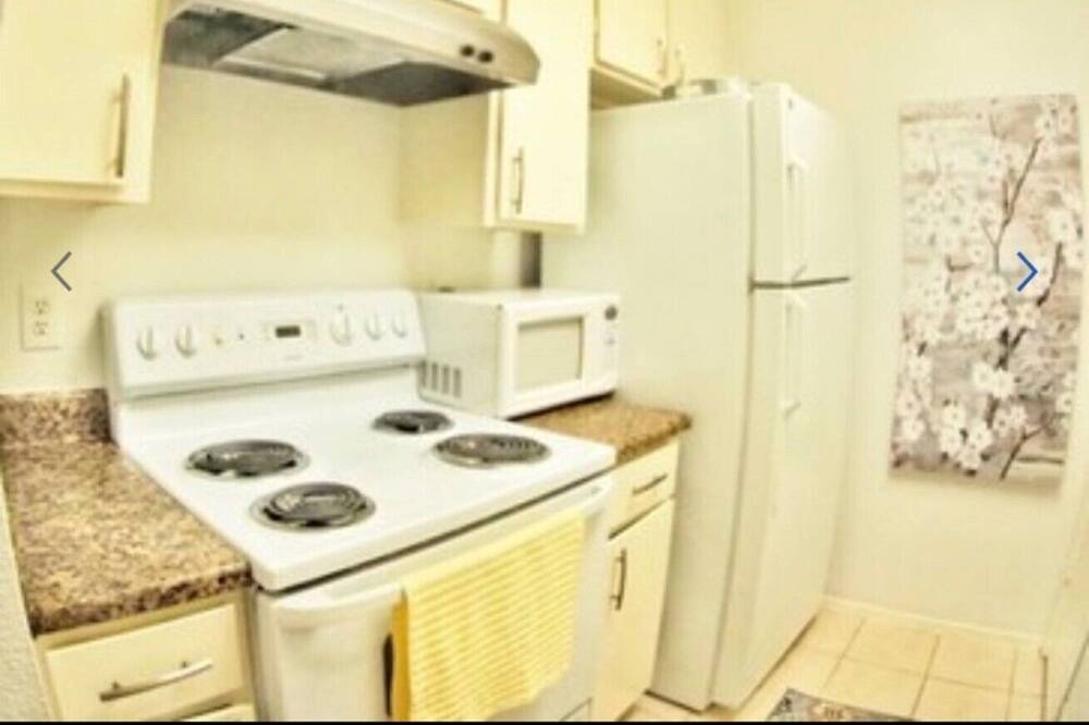 Photo of Kitchen in Chinatown