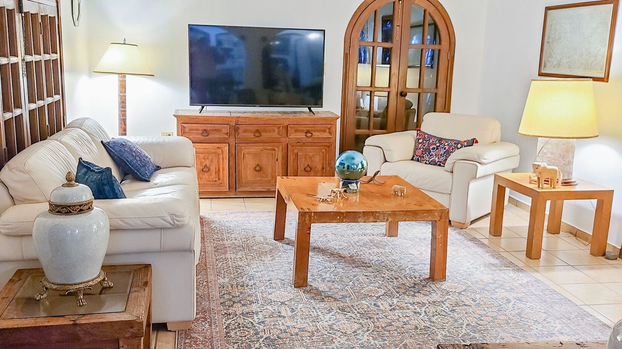 Photo of Livingroom in Alamos
