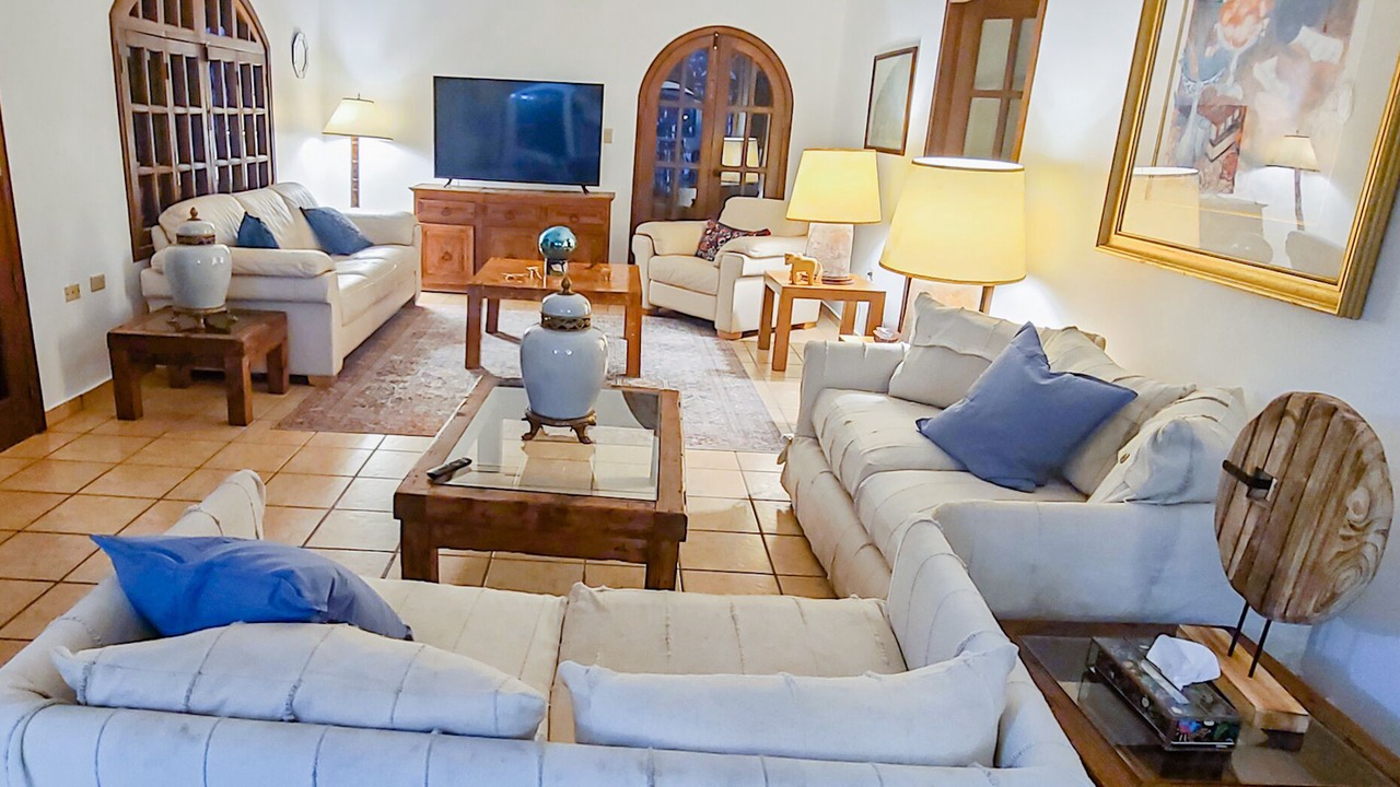 Photo of Livingroom in Alamos