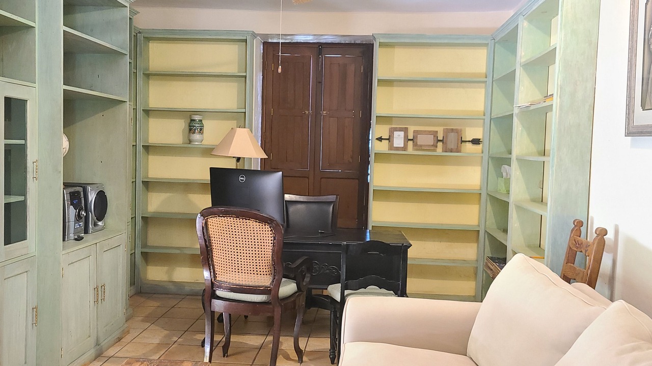 Photo of Livingroom in Alamos