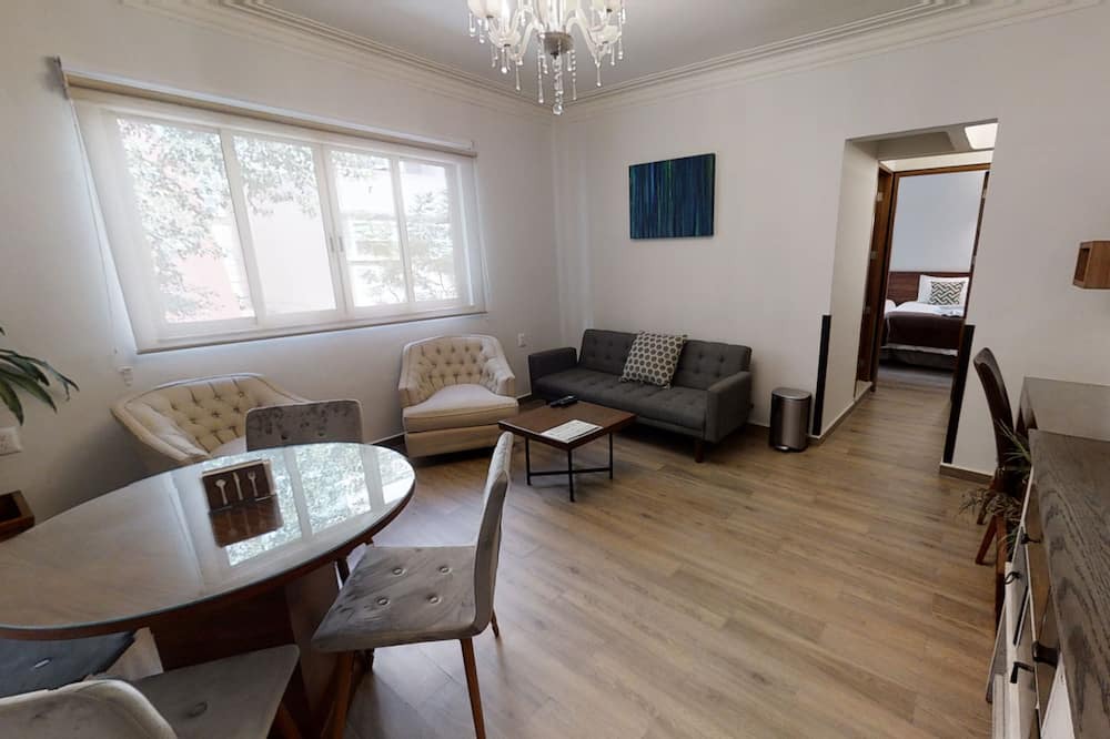 Photo of Livingroom in Reforma
