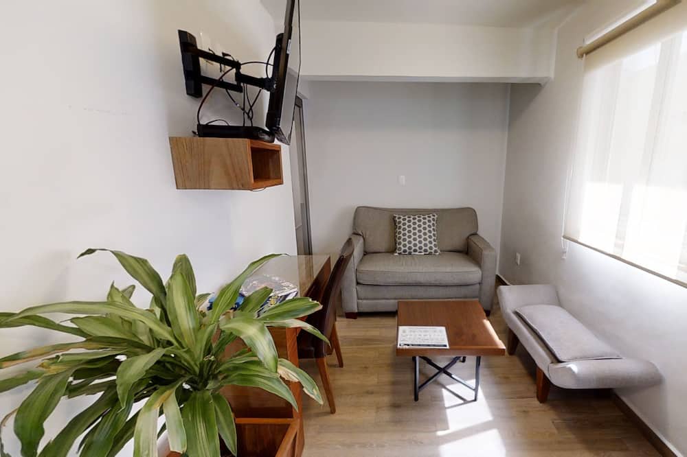 Photo of Livingroom in Reforma
