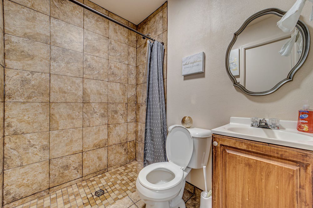 Photo of Bathroom in Yuma