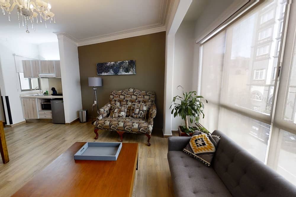 Photo of Livingroom in Reforma