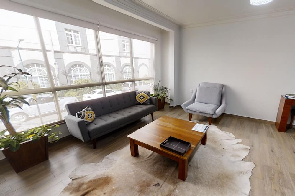 Photo of Livingroom in Reforma