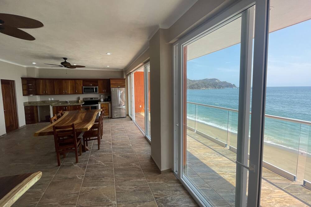 Photo of Patio Balcony in Barra de Navidad