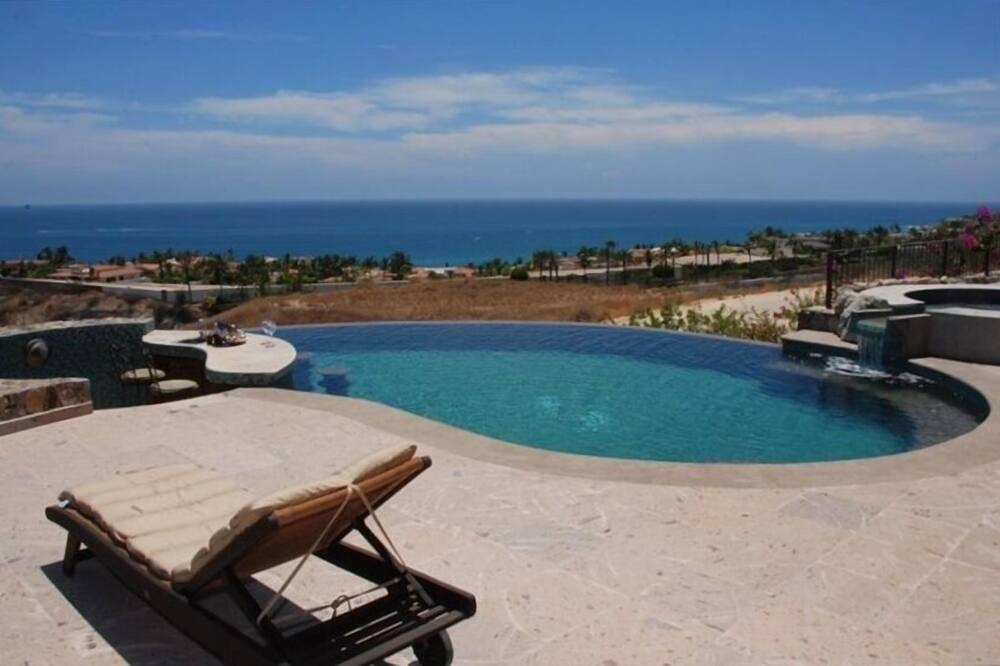 Photo of Outdoor in Loreto