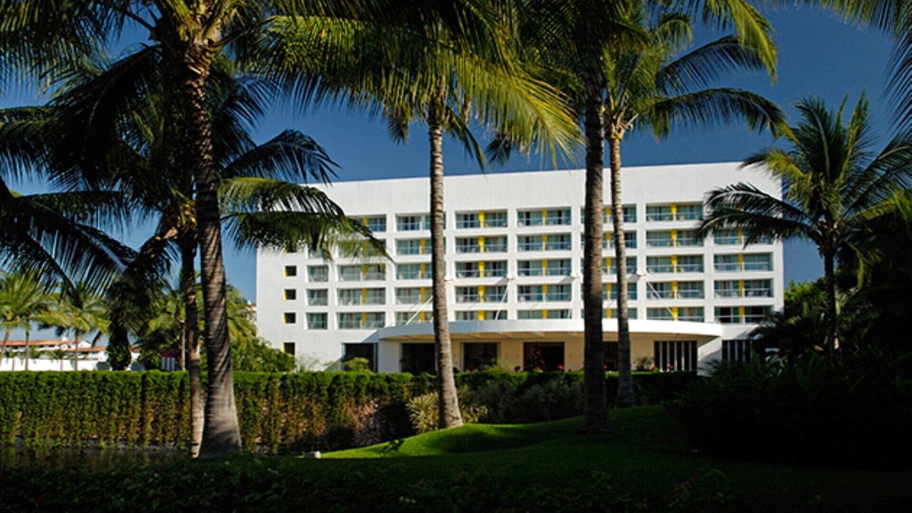Photo of Buildings in Isla Iguana