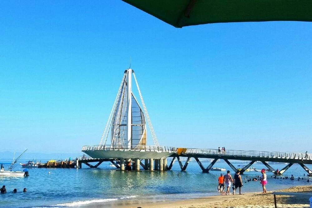 Photo of Others in Isla Iguana