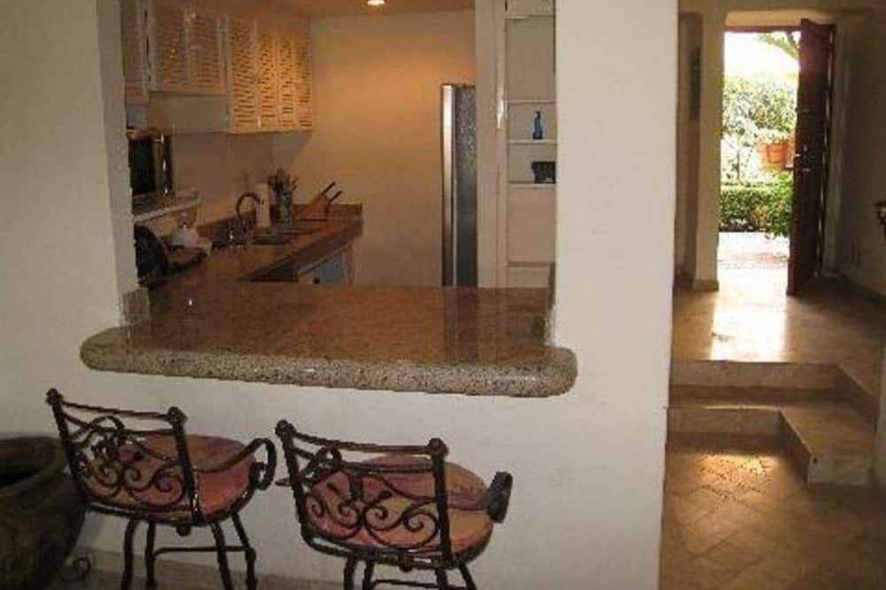 Photo of Kitchen in Isla Iguana