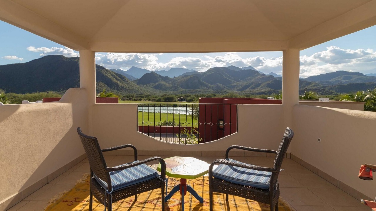 Photo of Outdoor in Nopolo