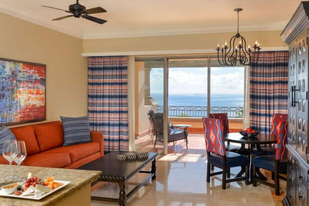 Photo of Livingroom in Paraiso Escondido
