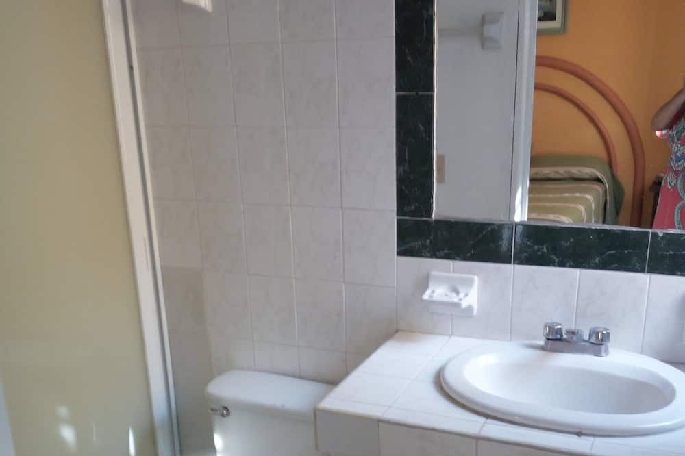 Photo of Bathroom in Lazaro Cardenas