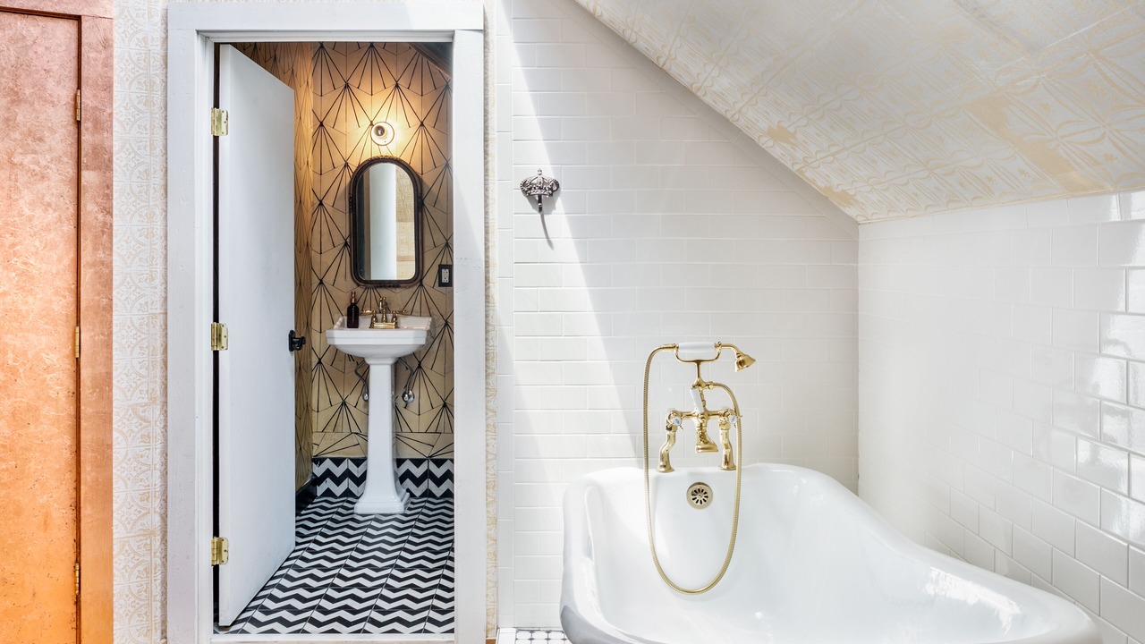 Photo of Bathroom in Lockeland Springs