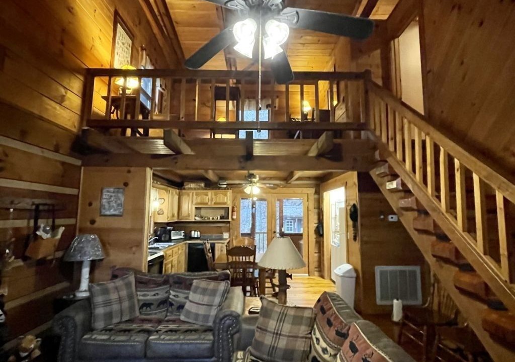 Photo of Livingroom in Tellico Plains