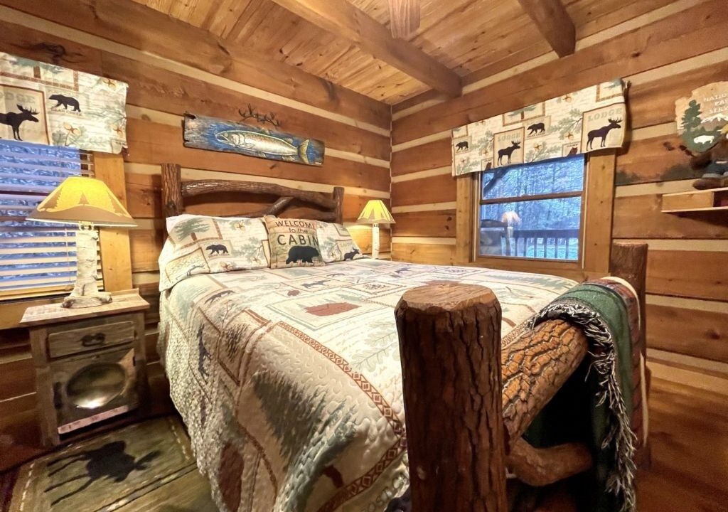 Photo of Bedroom in Tellico Plains